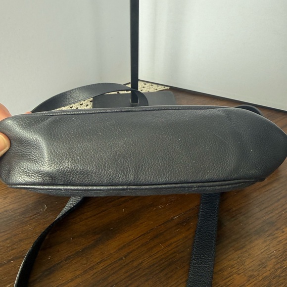 Salvatore Ferragamo Navy Leather Bag with Gold Accents - Picture 11 of 11